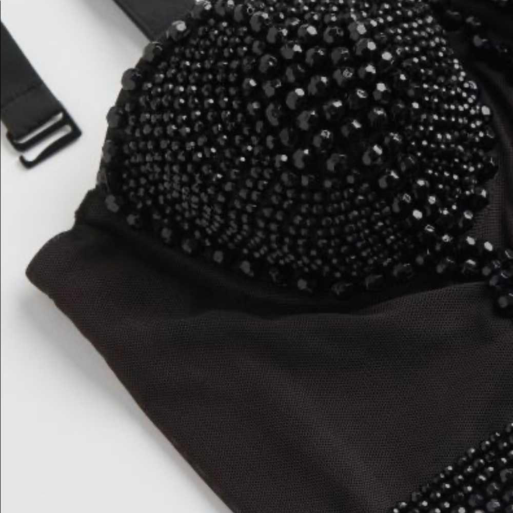 ❣️ NEW H&M studio beaded crop top mesh black - Picture 2 of 7